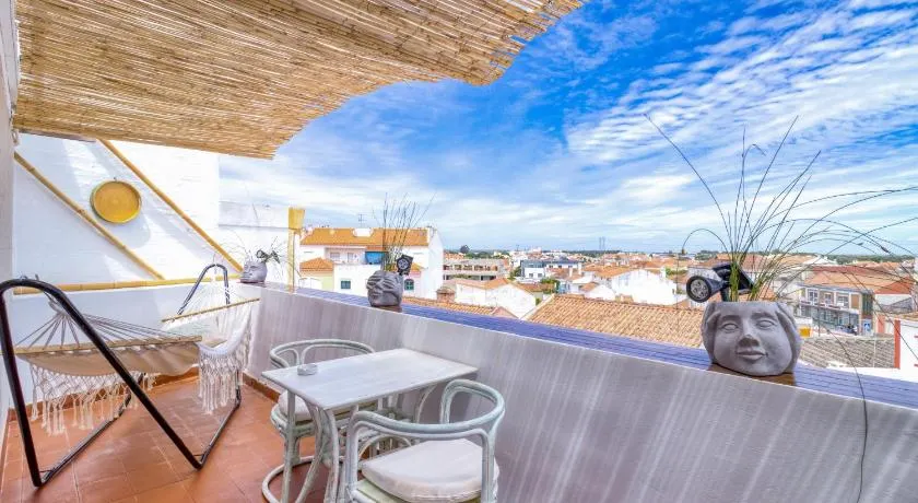 Villa Center - Alojamento Local - Image 1