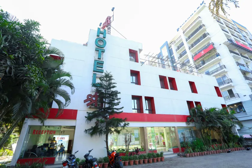 Hotel Shree - Image 1