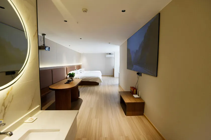 Home Inn - Ruibo Yun Hotel - Longyan Jishu College Wanda Plaza - Image 1