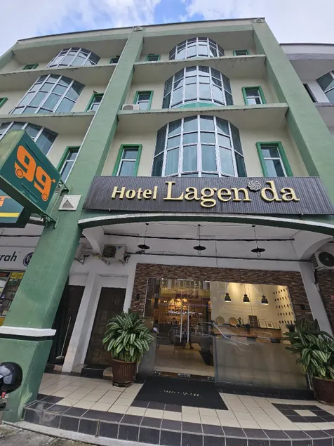 Hotel Lagenda - Image 1