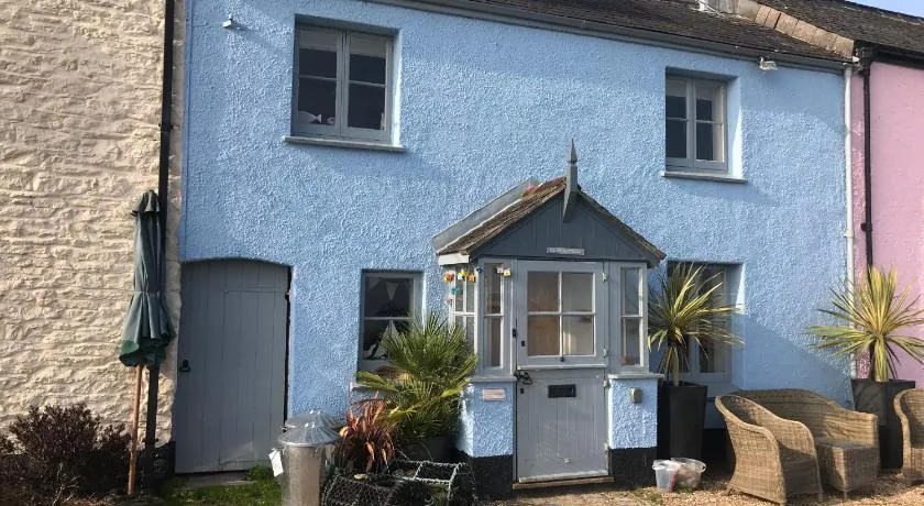 Quay Cottage Nautical themed Right on the estuary Dittisham Family friendly - Image 1