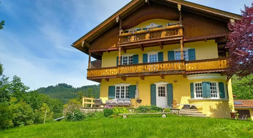 Ferienwohnung 'Bergidylle' - Zu Fuß auf die Loipe und den Berg, nur wenige Minuten ins Skigebiet - Image 1
