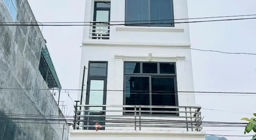 ToTo-Chan Hotel - Image 1