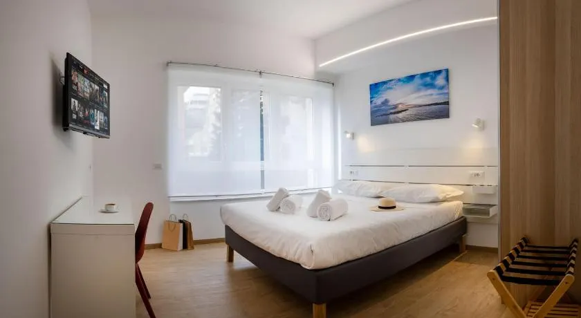 RomeCookSea Guest House - Image 1