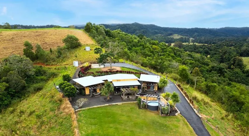 Mayan Farm House and Villas, Noosa Hinterland - Image 1