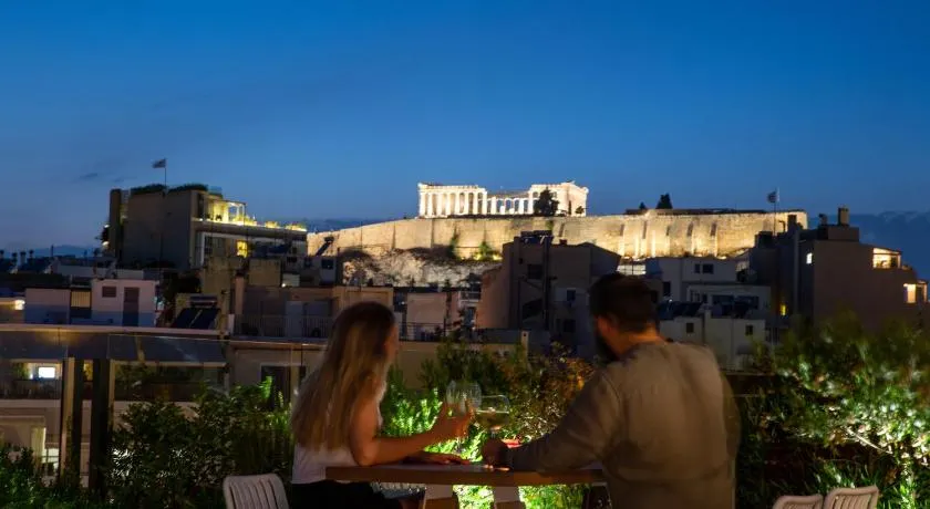 B4B Athens Signature Hotel - Image 1