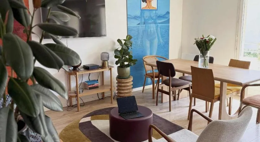 uta house la plaine - Image 1