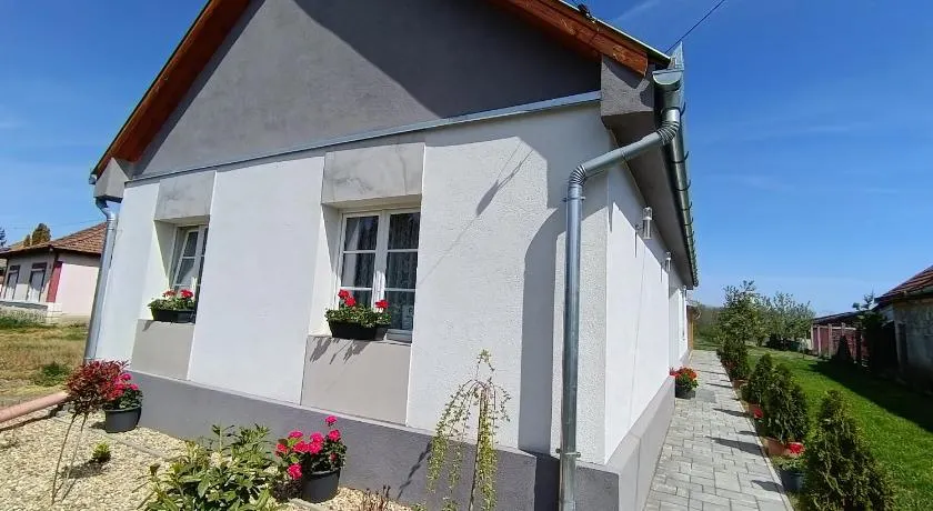 Mindenünk Vendégház - Image 1