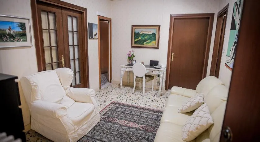 B&B Garibaldi - Image 1