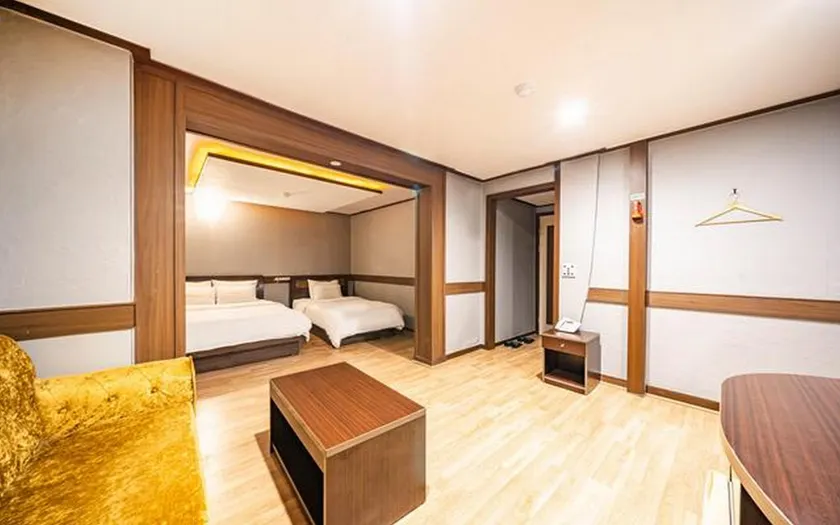 Chungju Rose Hill - Image 1