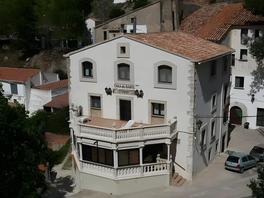 Casa Banys L'Avellà - Image 1