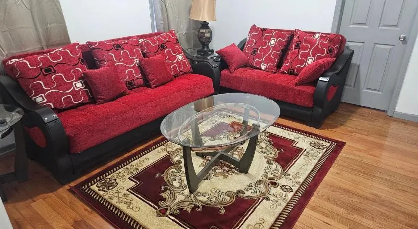 3 bedrooms apt,2 baths,15 mins to NYC - Image 1