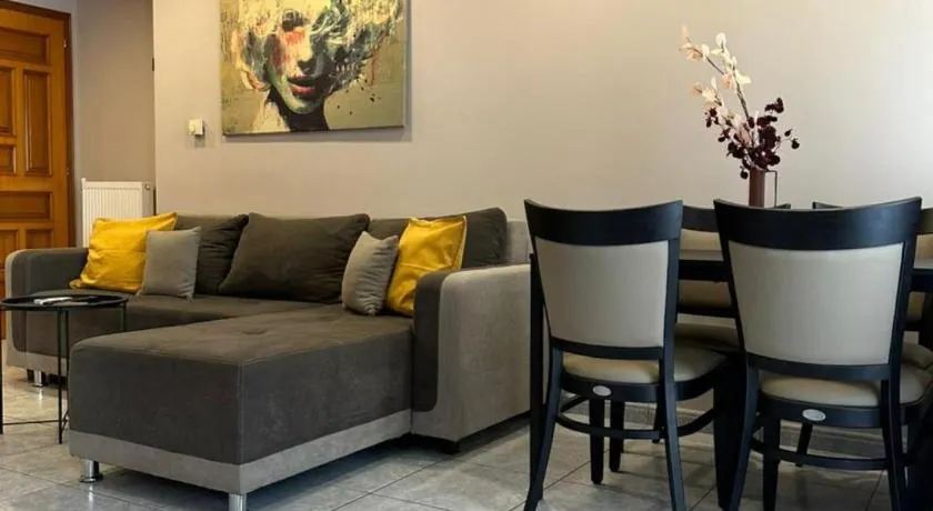 Well designed 2 Bdr Apartment - Image 1