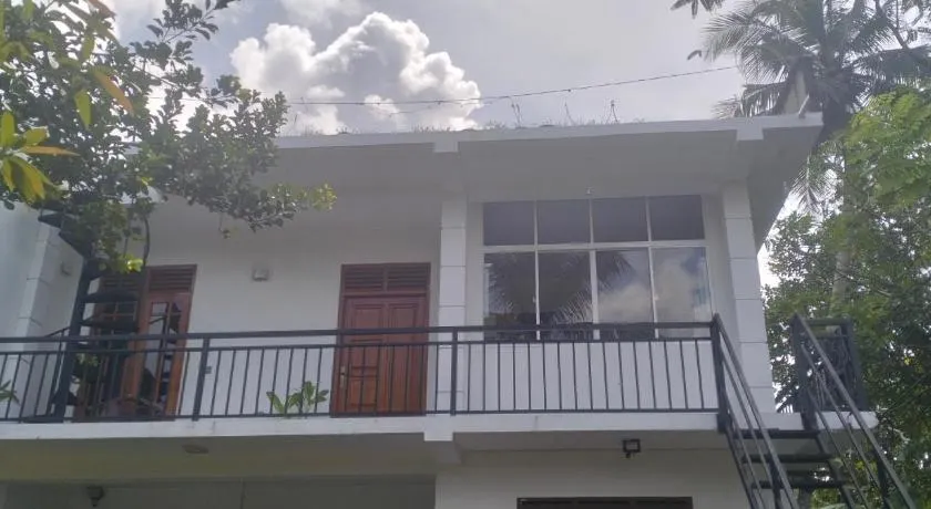Rose Apartment - Image 1