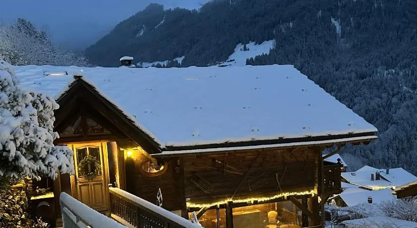 Chalet Rayon de Soleil Gryon Villars - Image 1
