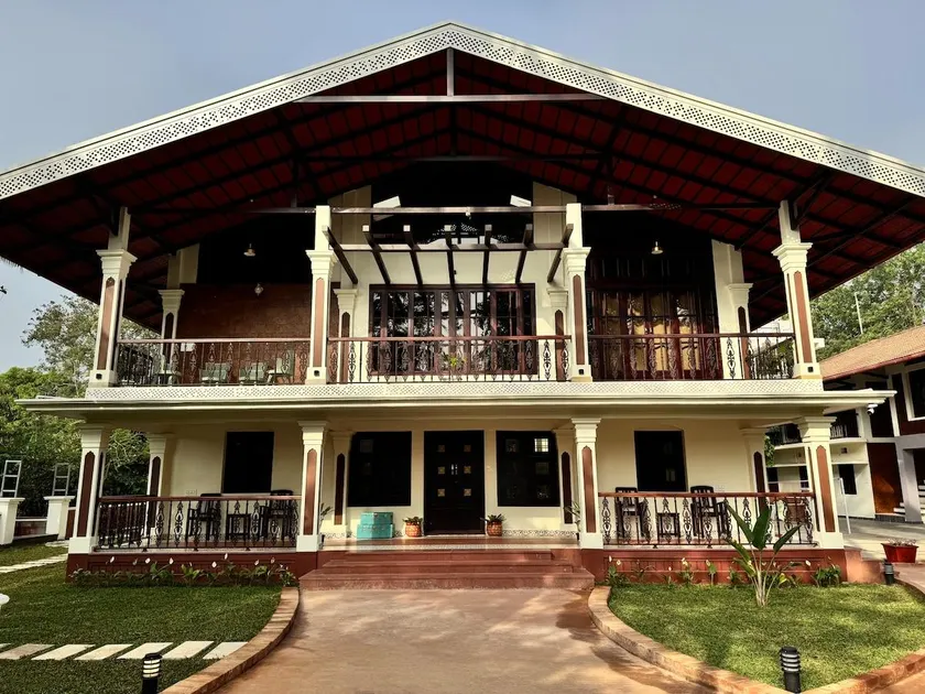 Slate - The Kumberi Manor - Image 1