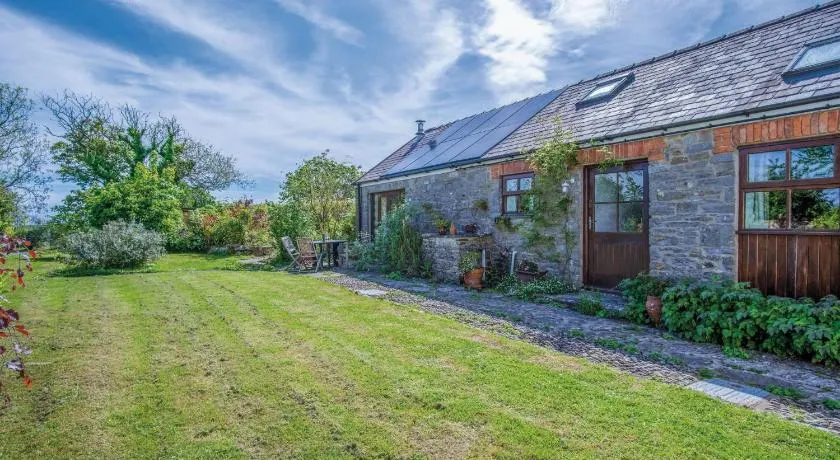 Haggard - 3 Bedroom Cottage - Manorbier - Image 1