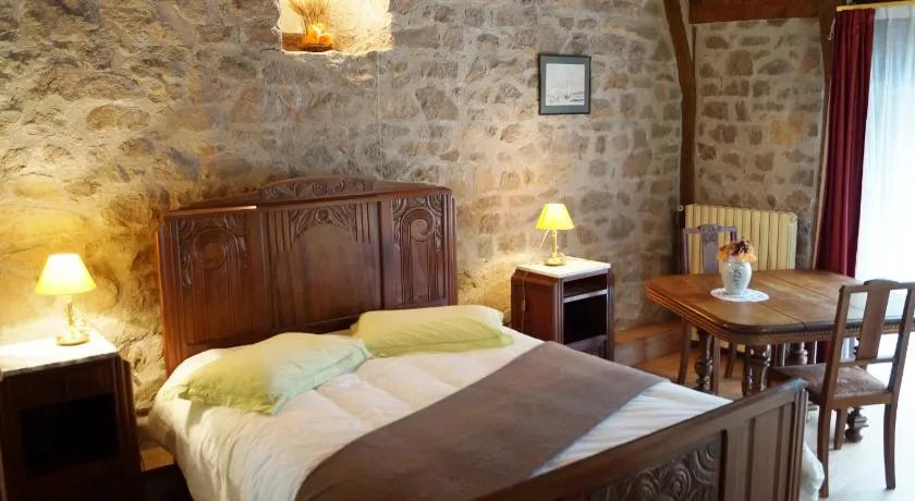 Gîte de 15 places en chambre de 2, 4, 5 personnes - Image 1