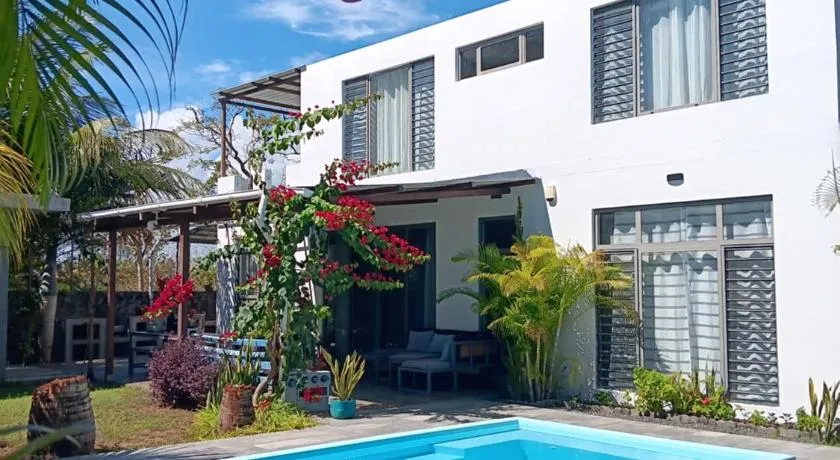 Lakeview villa - Image 1