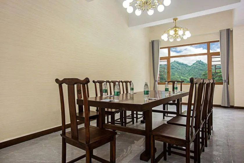 Zhangjiajie mountain clause home stay facility - Image 1