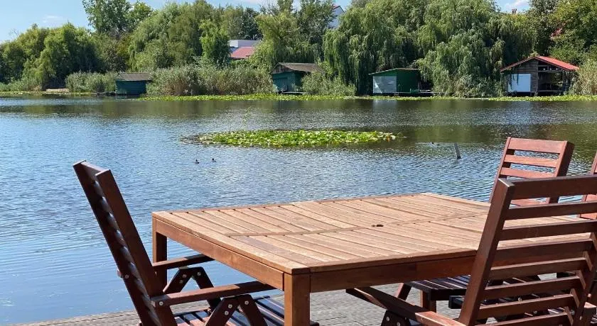 NEST Snagov Lake Apartments - Club Lac Snagov - Image 1