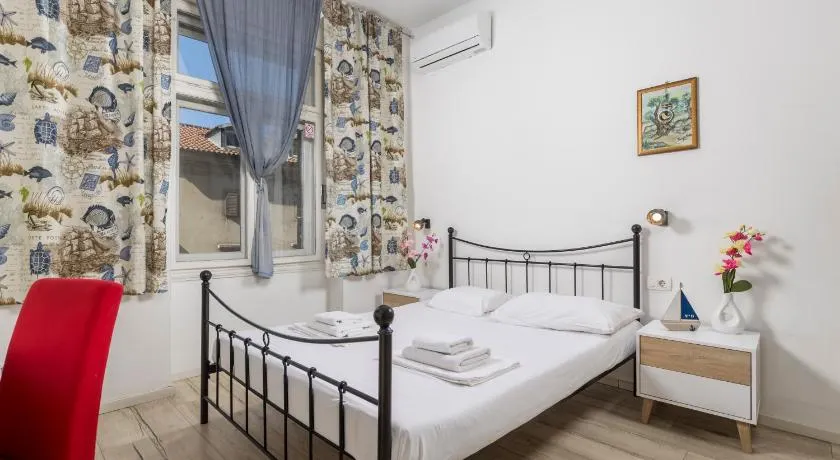 Fluminis rooms - Image 1