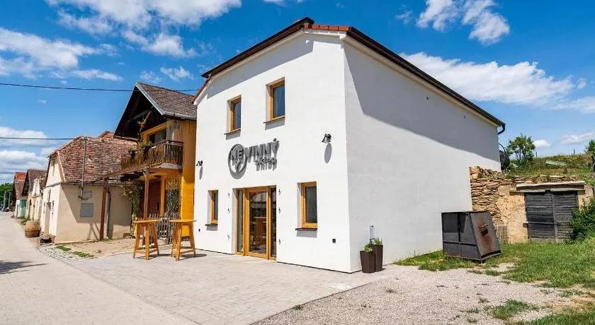 Nevinný sklep - Image 1