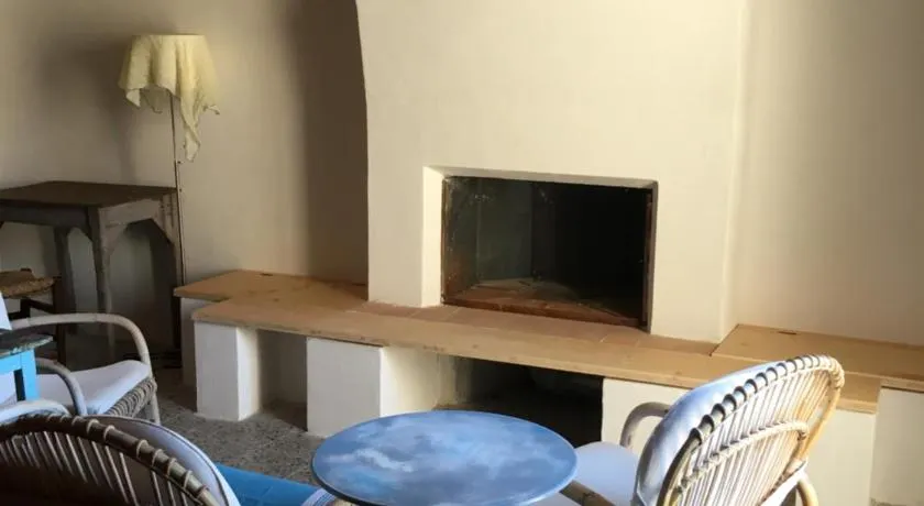 BORGO PETELIA, "Casa Perri", antica casa ristrutturata con terrazzo - Image 1