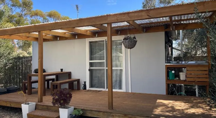 Self Contained Cabin - Image 1