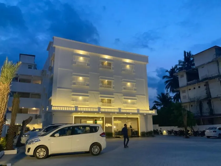 Hotel Park Residency Thrissur - Image 1