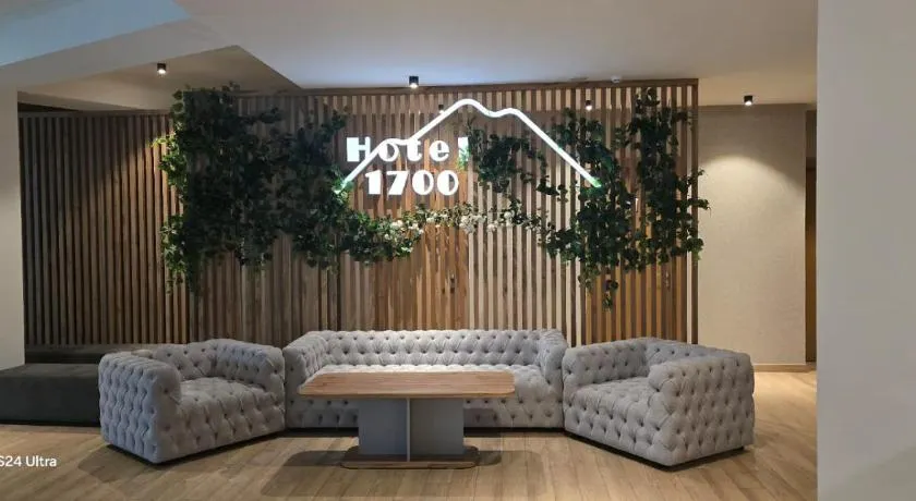 Hotel 1700 - Image 1