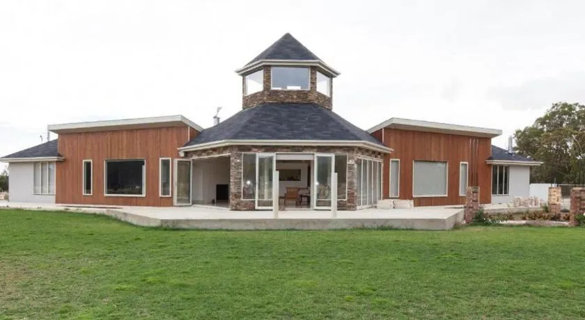 The Grand Manor - Image 1