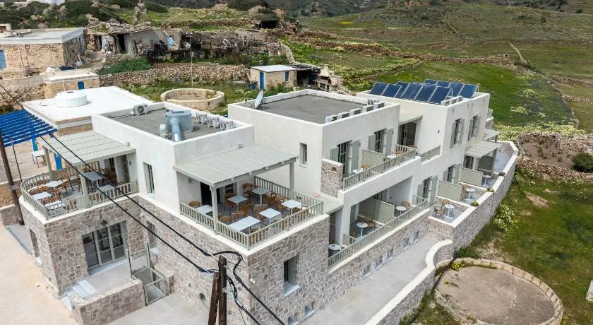 Onar Hotel Kimolos - Image 1