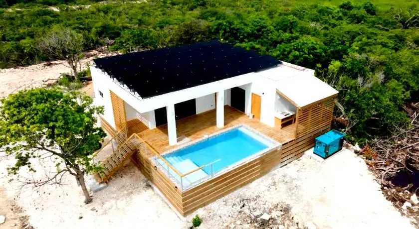 Serendipity Reef Villas Private Pool Villa with Concierge & Meal Service - Image 1