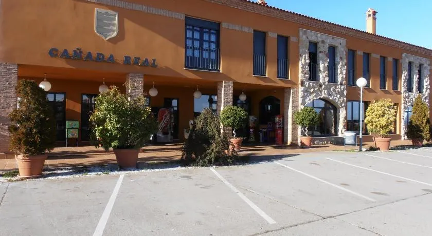 Hotel Cañada Real - Image 1