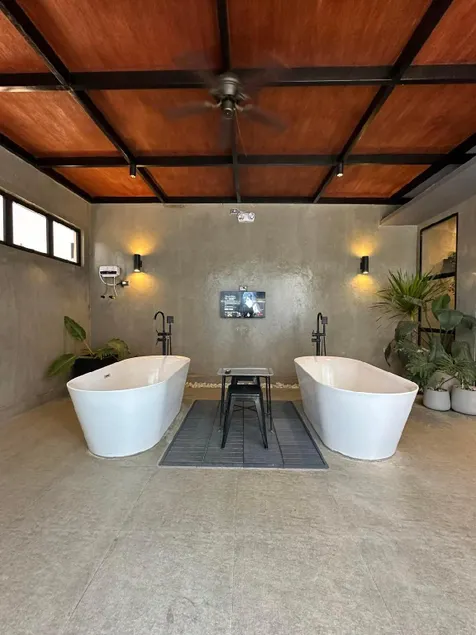 La Casa Vista Private Villas in Pampanga - Casa 2 - Image 1
