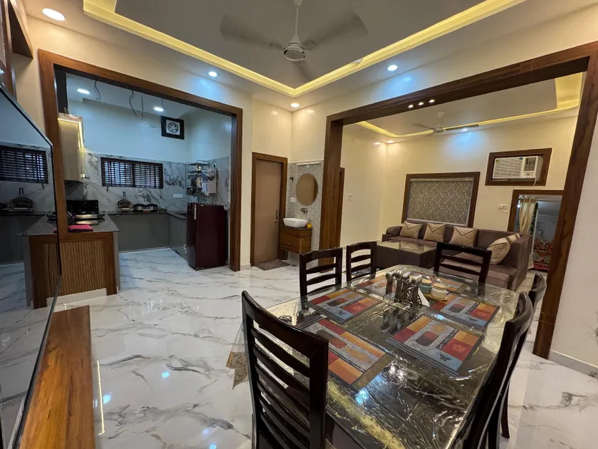 entire home/home stay/har ki pauri/ganga ghaat - Image 1