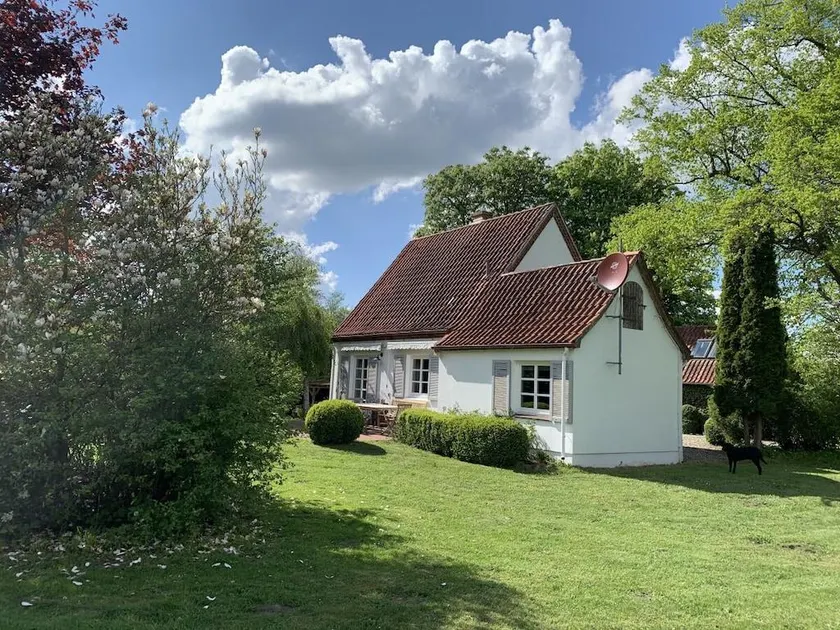 Holiday home with 2 bedrooms - Image 1