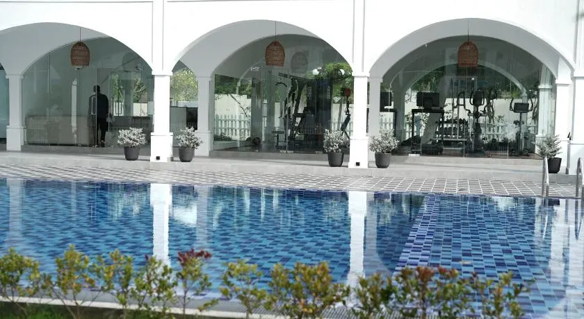 Santorini Resort Twin Residences, Negombo - Image 1