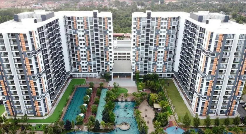 Casa Raudhah @ Timurbay Seafront Residence - Image 1