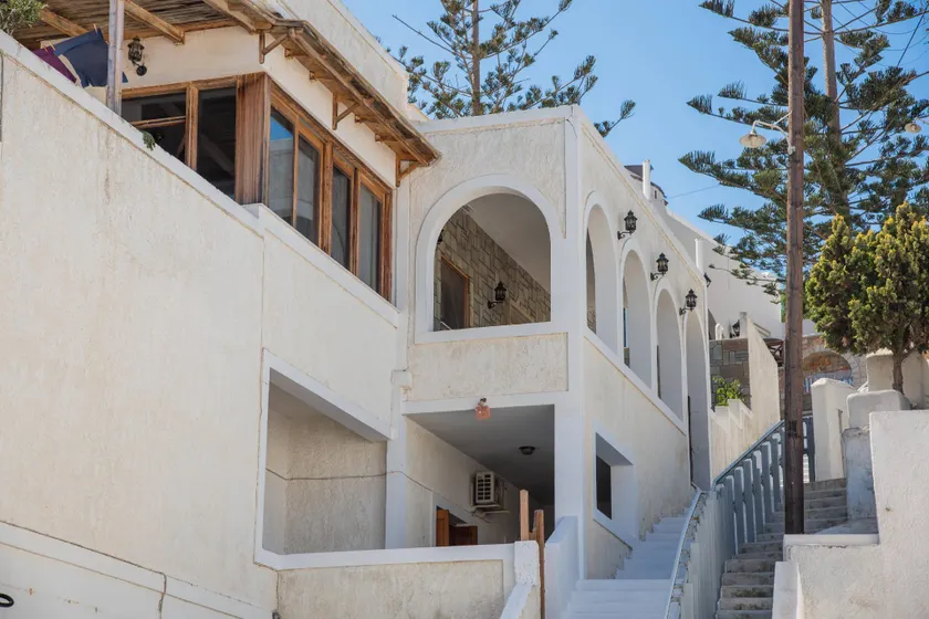 Almira Inn - Image 1