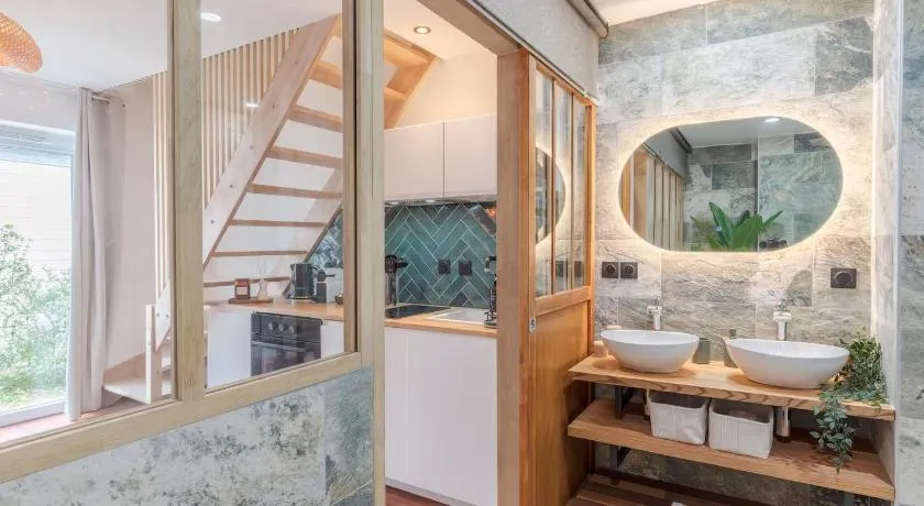 Le Grand Bastion, Luxury T2 - avec climatisation - Image 1