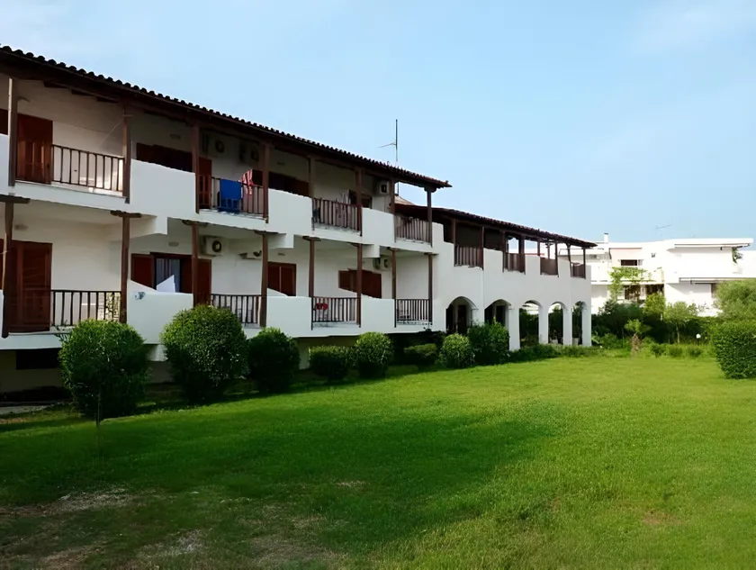 Alkinoos Beach Hotel - Image 1
