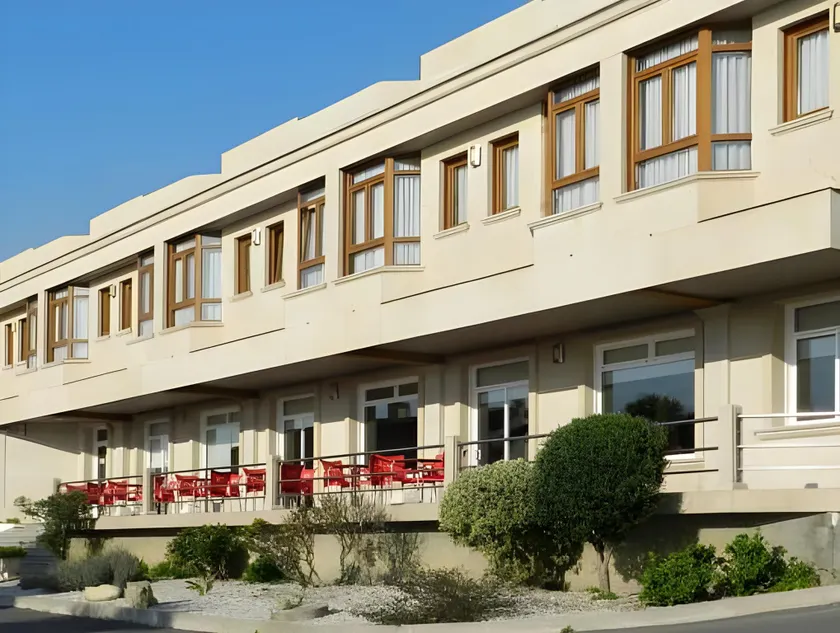 Hotel Costa Verde - Image 1