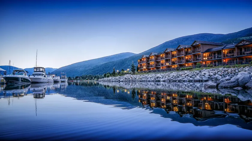Prestige Lakeside Resort, WorldHotels Elite - Image 1