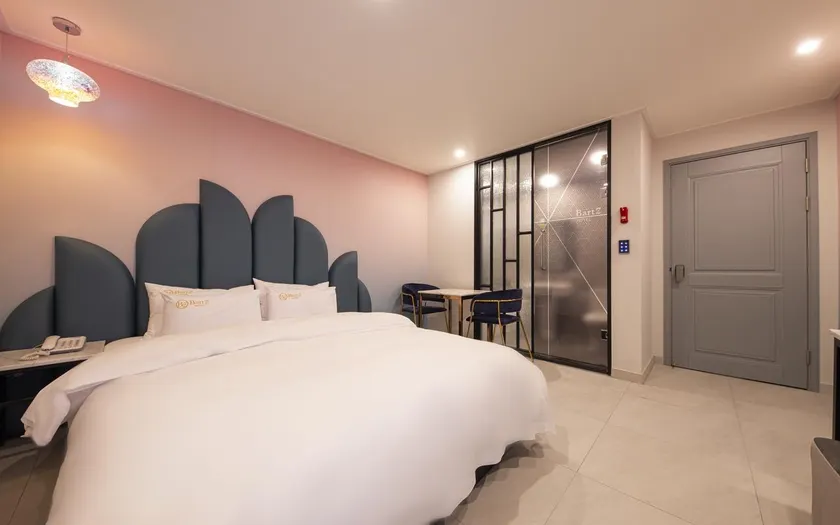 Pyeongtaek Hotel Barts - Image 1
