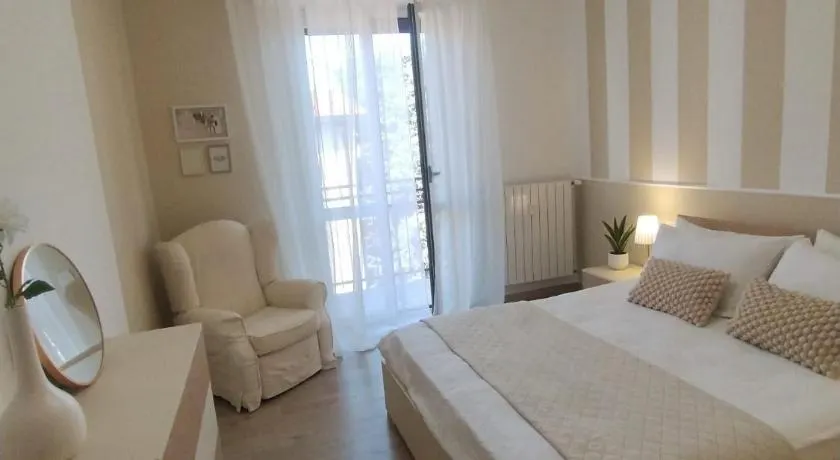 Conte Durini Apartments & Rooms - Image 1
