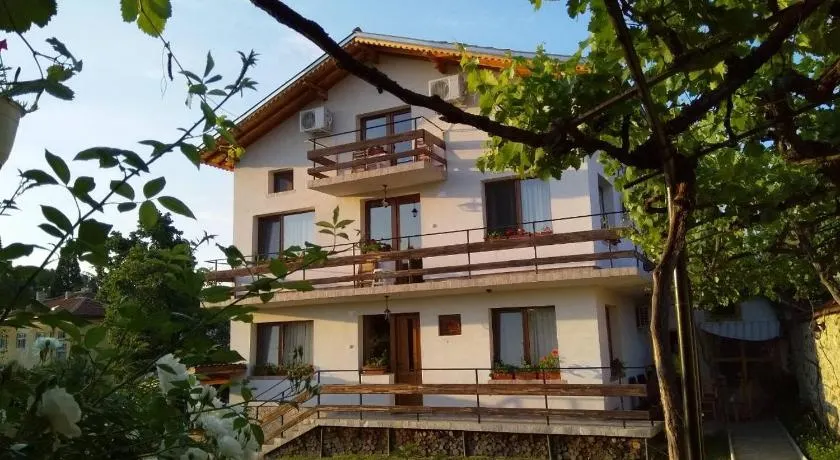 Guesthouse Argacho - Image 1