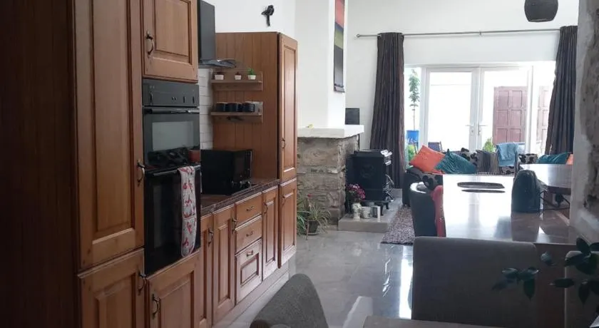 Teach Sile - Image 1