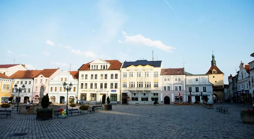 Hotel Slávie Pelhřimov - Image 1